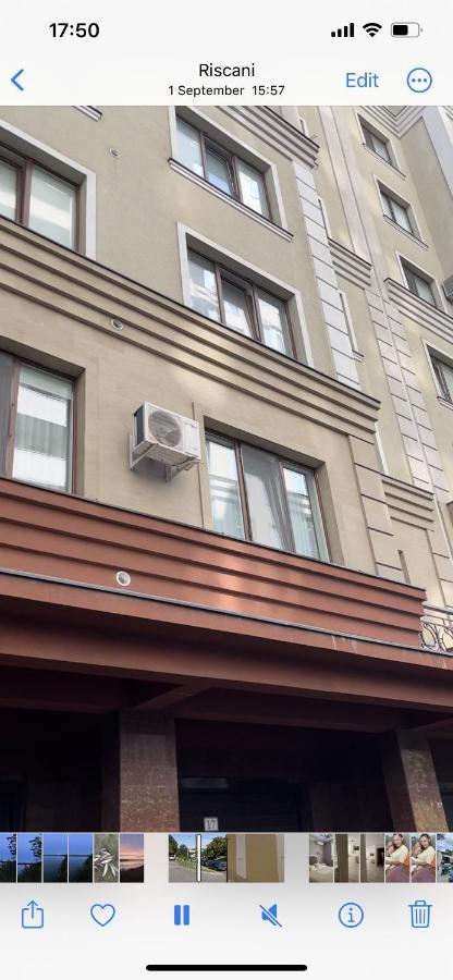 Apartament In The Center Of Chisinau Exterior photo